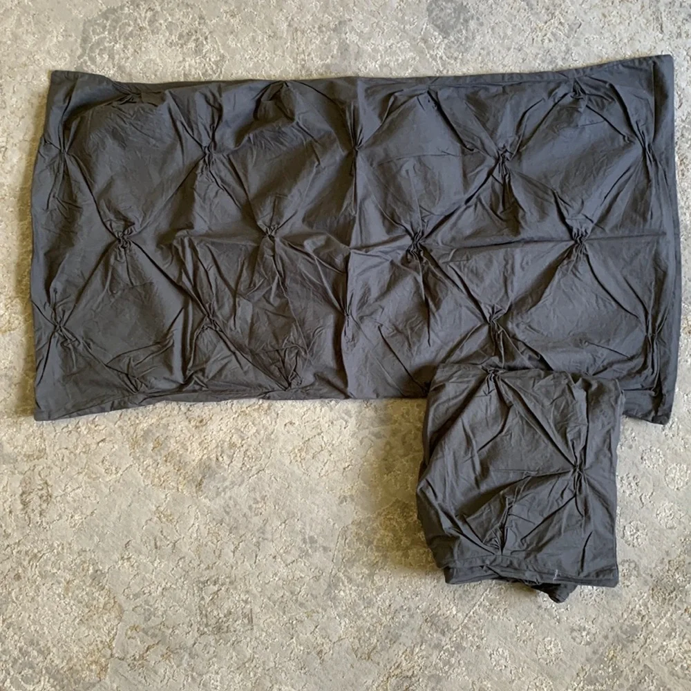 West Elm Organic Cotton Pintuck Shams (2)